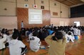 メガネのZoff「目の健康」を啓発する出張授業～静岡県浜松市立中郡小学校～