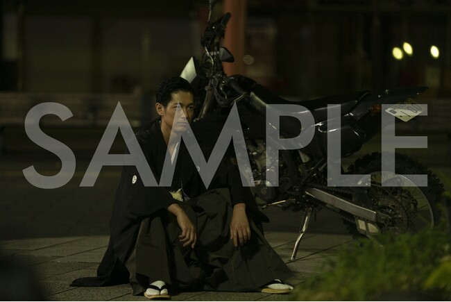 Amazon.co.jpF rWAV[g2g