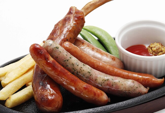 ソーセージ盛り合せ