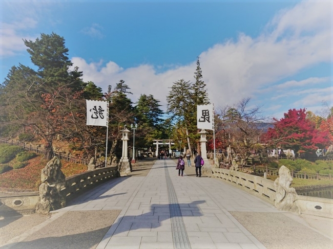 上杉神社：ホテルから徒歩10分