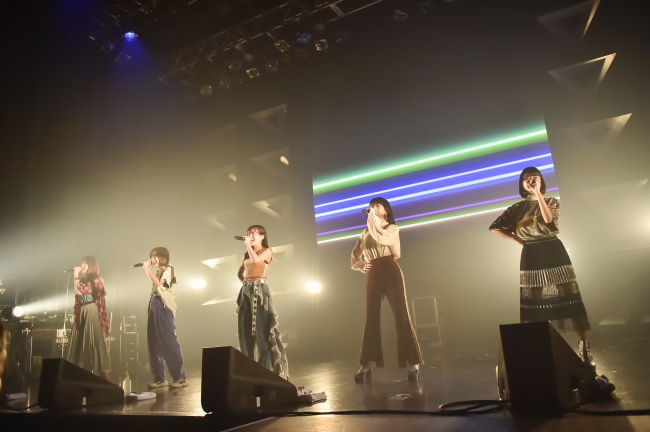 Little Glee Monster