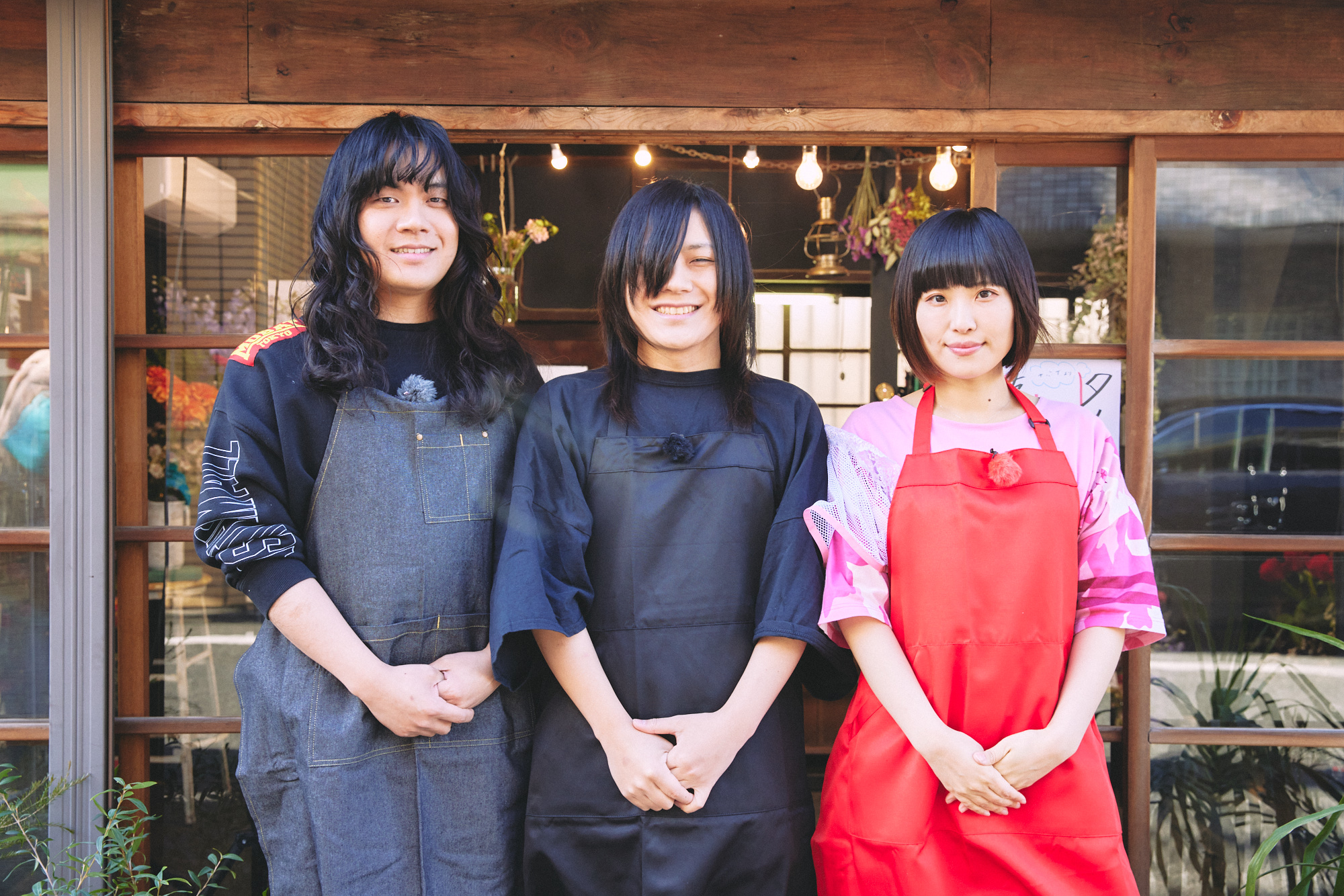 約2年半ぶりとなるニューアルバム「Tanktop Flower for Friends」をリリースしたヤバイTシャツ屋さんの特別番組が