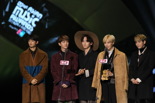 SHINee／(C)CJ E&M Corporation, all rights reserved