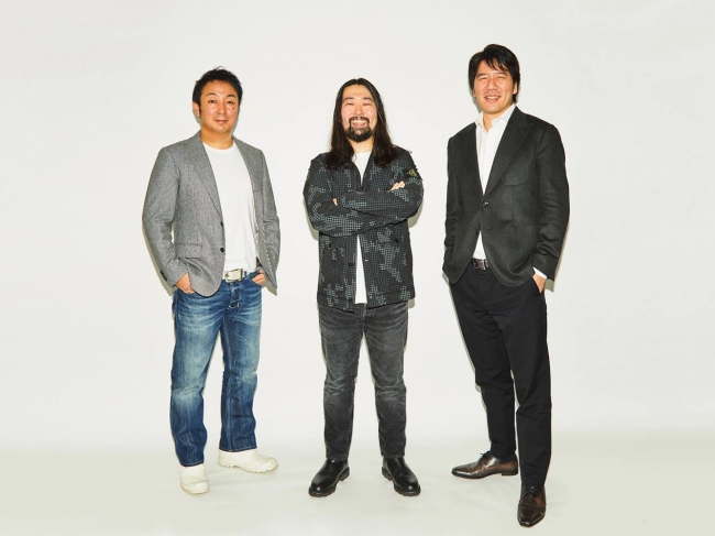 左からB Dash Ventures 代表取締役 渡辺氏、ワンメディア 代表取締役 ガクト氏、グリー 代表取締役会長兼社長 田中氏