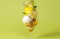 【デリーモ】春の訪れを告げるミモザの花をイメージした、柑橘とホワイトチョコレートの春限定パフェ『ミモザ』目白店にて販売