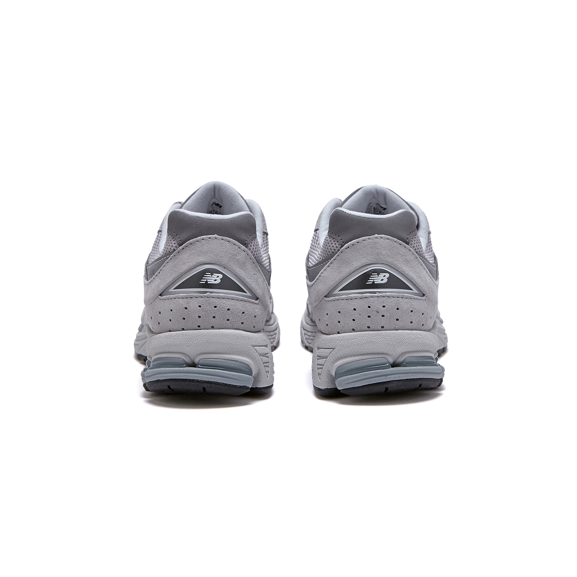 アジア製で初復刻したニューバランス 02r オールグレーを纏った新色を6月5日 土 より発売 株式会社ニューバランス ジャパンのプレスリリース