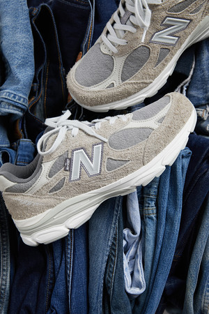 LEVI'S® X New Balance」Made in U.S.A.「990v3」コラボレーション