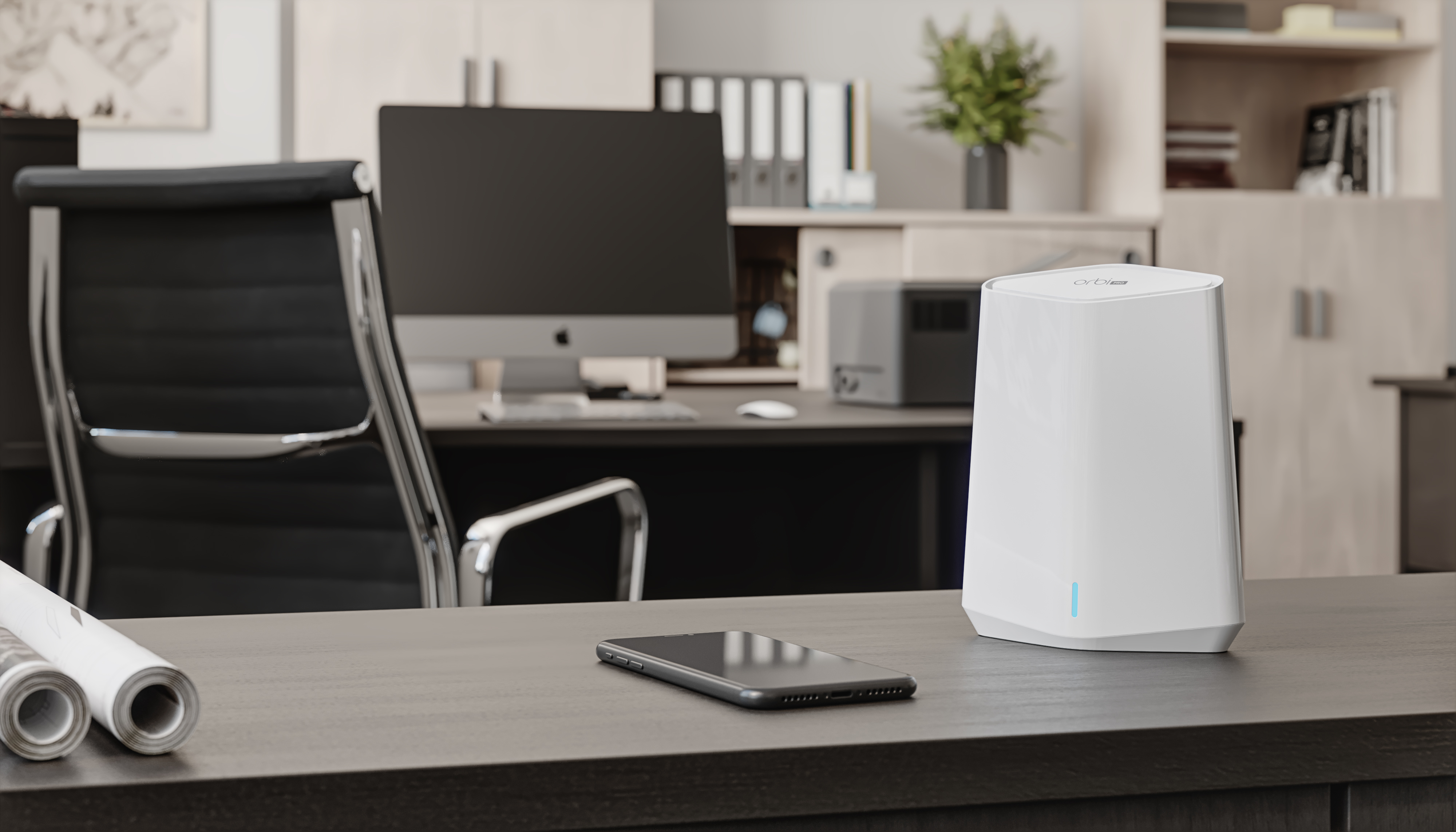 テレワークに最適な法人向けメッシュWiFiシステム「Orbi Pro WiFi  Mini」シリーズに、ルーター単体モデルを追加。｜ネットギアのプレスリリース