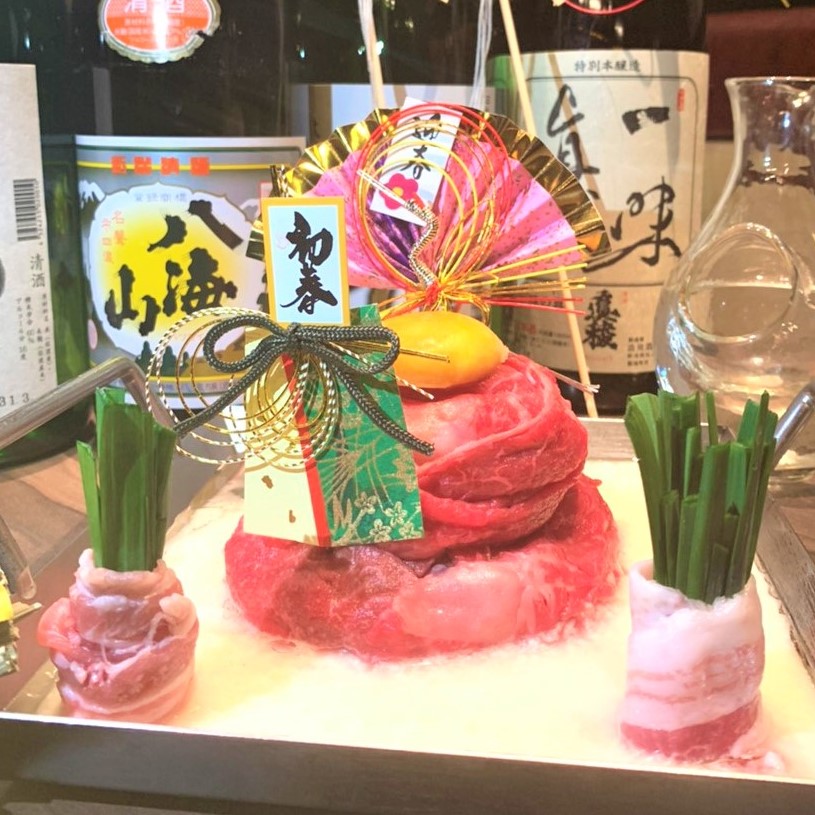 2020年の『肉初め』！肉鏡餅タワー＆肉門松でお祝い！限定で週末も3時間飲み放題付税込4000円！