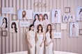 ReFaヘアケアカテゴリのMUSE・MISAMOが旗艦店「ReFa GINZA」を訪問「ReFa BEAUTY SHOWCASE with MISAMO」を体験、展示へ直筆サインを記入
