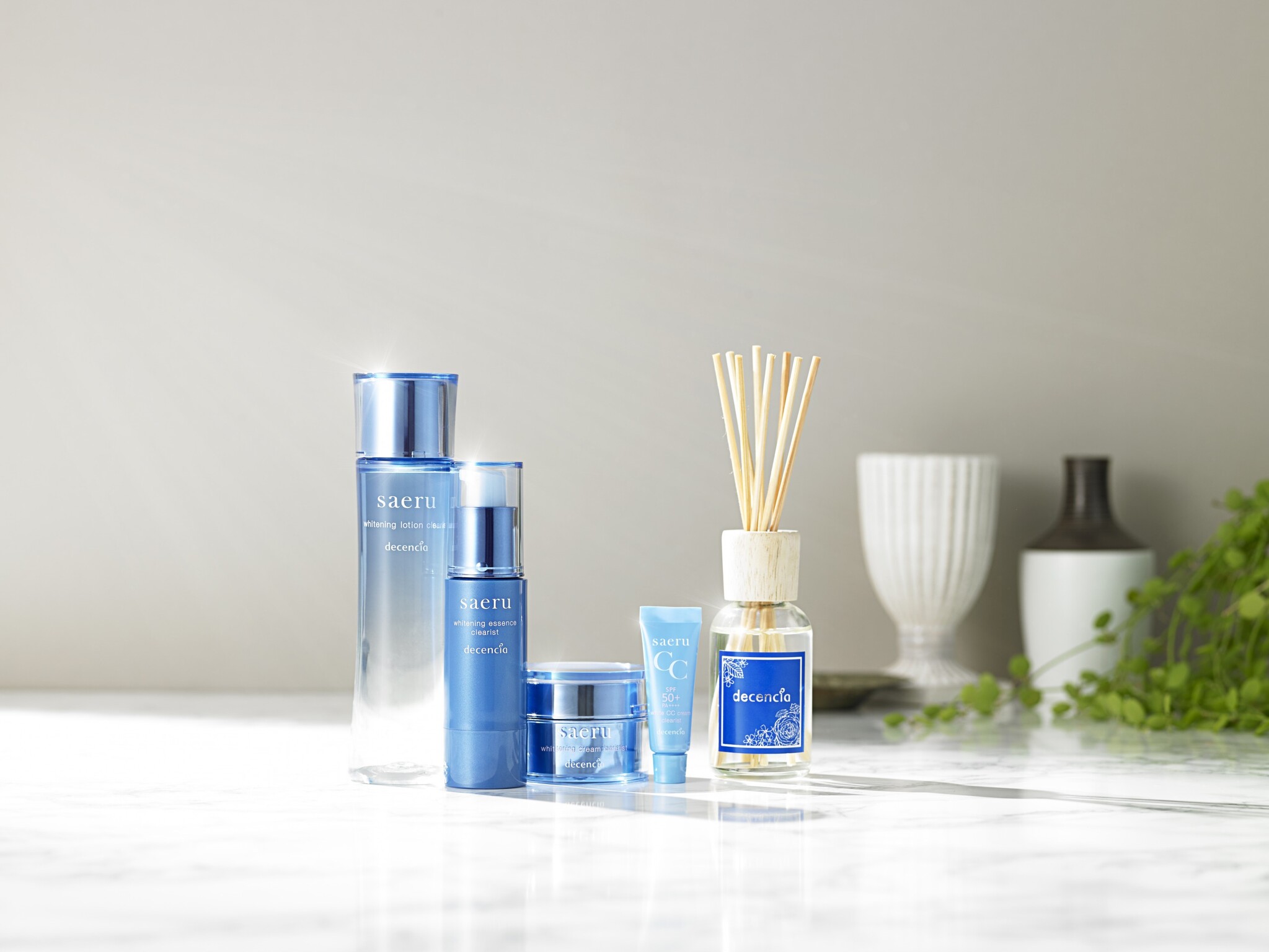 ディセンシアから忙しい大人敏感肌女性へ 過酷な肌環境に負けないストレスフリーな夏を贈ります Saeru Relax Summer Gift 15 サエル リラックス サマー ギフト 15 株式会社decenciaのプレスリリース