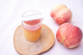 【夏限定】みずみずしい白桃を味わう、涼やかな和スイーツ2種を発売。「白桃の白玉しるこ」「白桃のゆらら」が登場