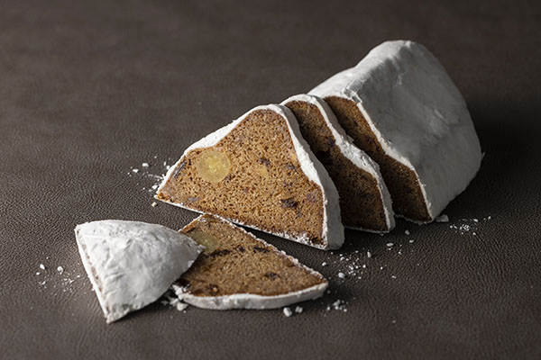 シュトーレン　￥3,200