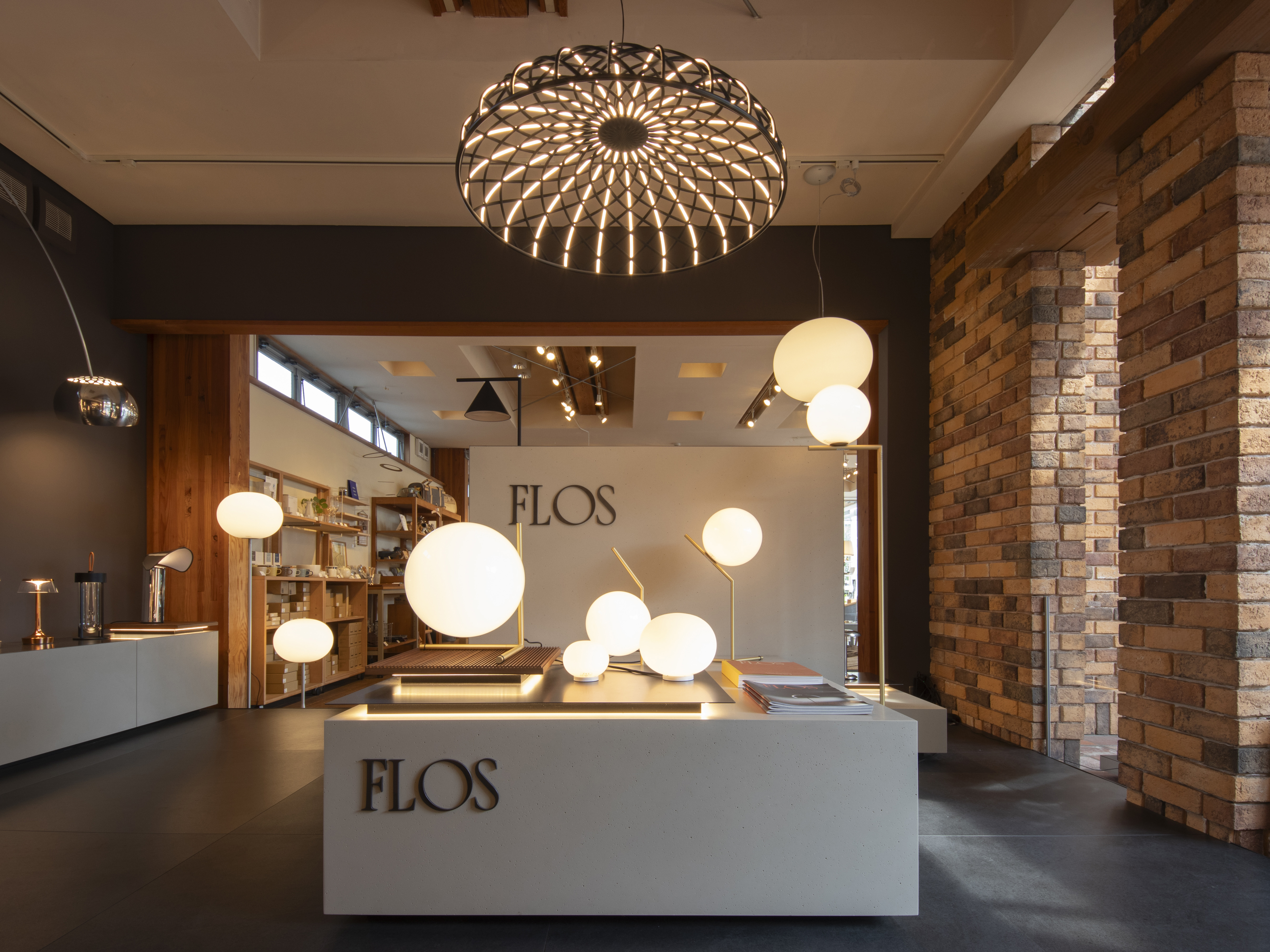 日本初！イタリアを代表する照明ブランド「FLOS」のショールーム