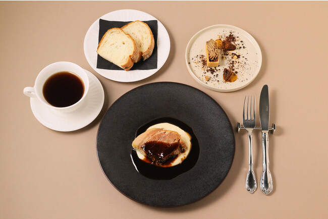 タイアップランチ： NOIR ET BLANC