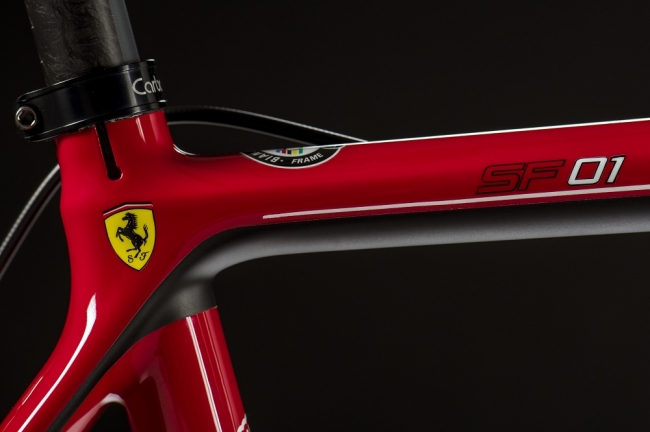 TOP TUBE with Ferrari LOGO