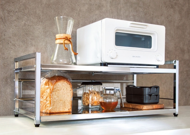 伸縮式はトースターのサイズやキッチンのスペースに合せ幅が調整できます。
