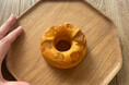 ホーカスポーカス 9月の新作はりんごとフェンネル アールグレイに漬け込んだりんごを敷いて焼き上げた焼きドーナツを永田町店で発売