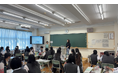 スーパーデリバリー、大成女子高校と産学連携で環境問題に関する出張授業プログラムを開始