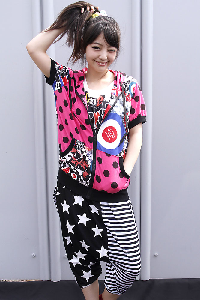 雑誌「egg」で大人気ブランド「ACDC RAG(エーシーディーシーラグ)」がスーパーデリバリーに登場！｜ラクーンホールディングスのプレスリリース