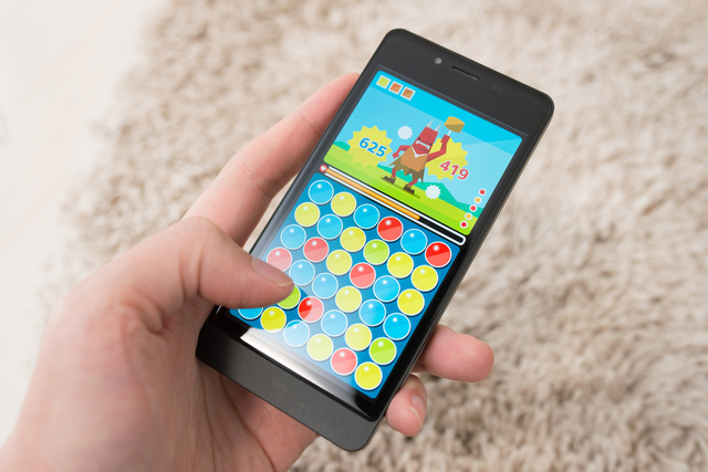 FromプラネットVol.80　＜スマートフォンゲームに関する意識調査＞　スマホユーザーの４人に１人が毎日ゲームをしている