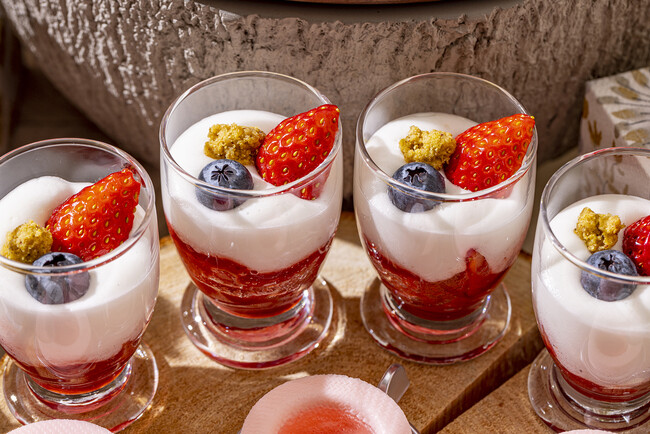 ヨーグルトといちごのベリーヌ