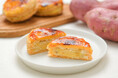 紅はるかを贅沢に味わう『香ばしキャラメリゼのブリュレパイ スイートポテト』をスナックミーオンラインストアで期間限定発売