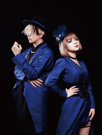 GARNiDELiA 左からtoku・MARiA GARNiDELiA 左からtoku・MARiA