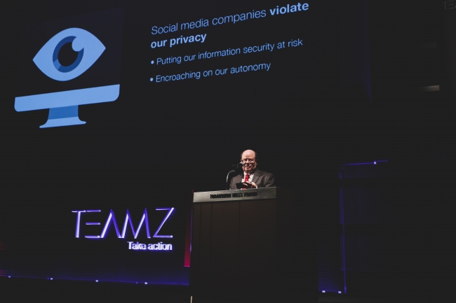 Wikipedia 共同創業者, Everipedia CIO – LARRY SANGER氏
