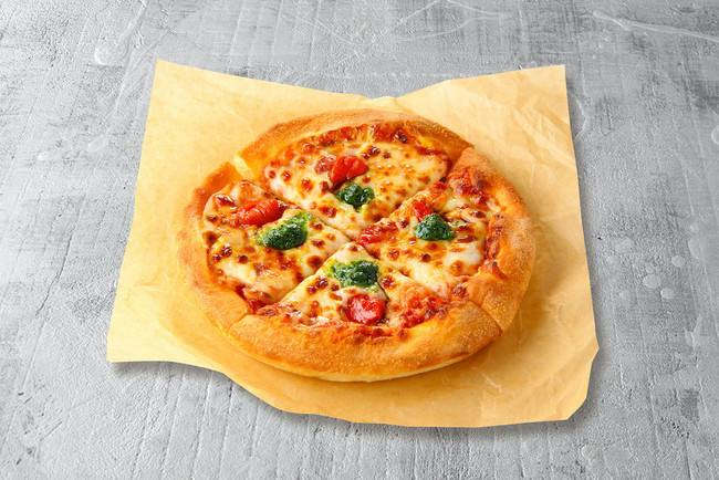 一人でもピザを楽しみたい といったお客様の声に応えて ピザハットがおひとりさま専用のピザセットメニュー My Box マイボックス をテスト販売開始 Pizzahut Japan 公式ウェブサイト