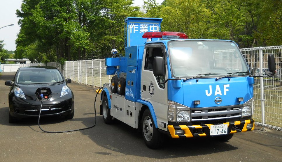日産自動車とJAF、充電機能付ロードサービスカーの実証運用を開始｜JAFのプレスリリース