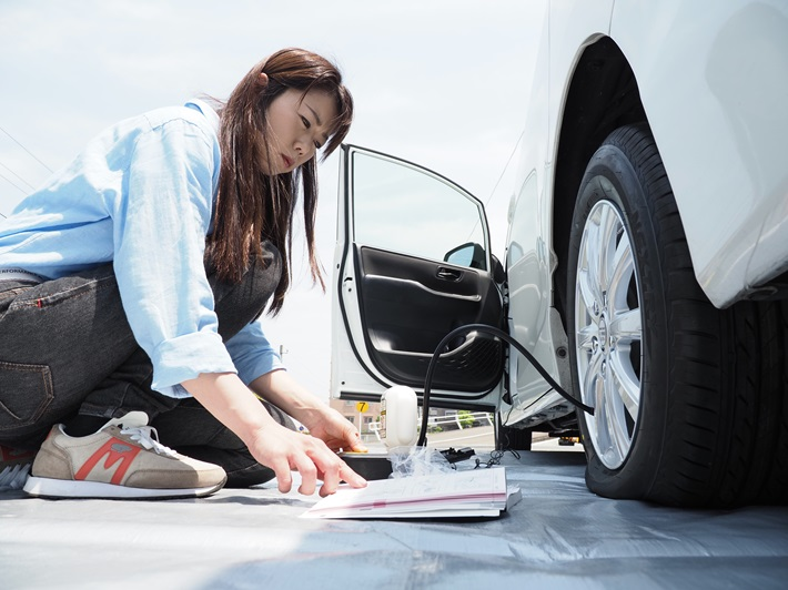 釘 ネジなどを踏んだことによるパンク バースト件数昨年の１０月は１カ月で約９ ０００件 Jafのプレスリリース