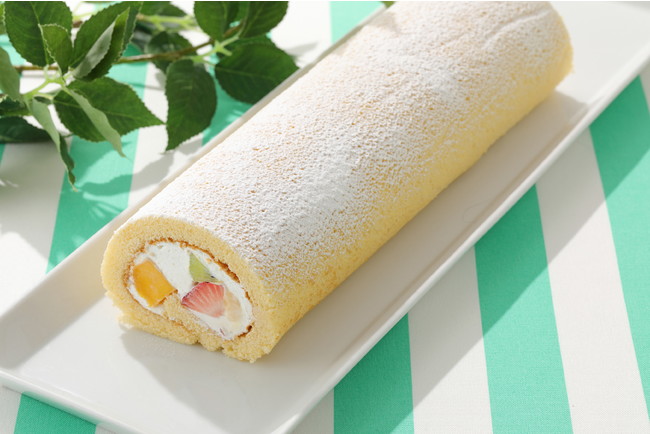 フルーツロールケーキ