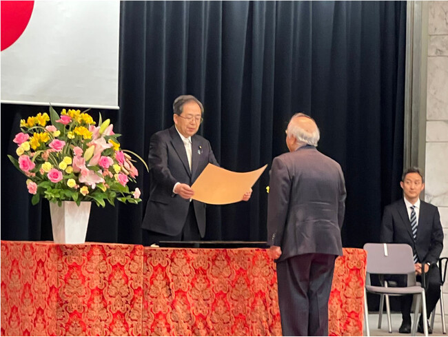 当日は、受賞者を代表して斎藤鉄夫国土交通大臣より、表彰状を受賞