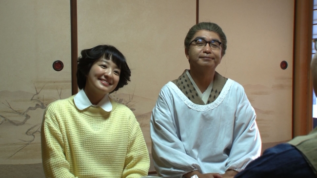 藤林温子アナ(左）と亀井希生アナ