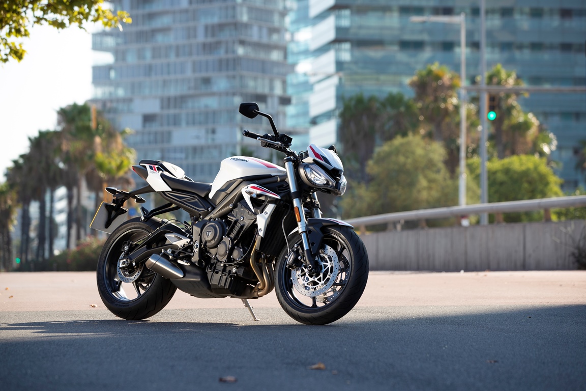 2020年 新型 Street Triple S 発表｜トライアンフモーターサイクルズ