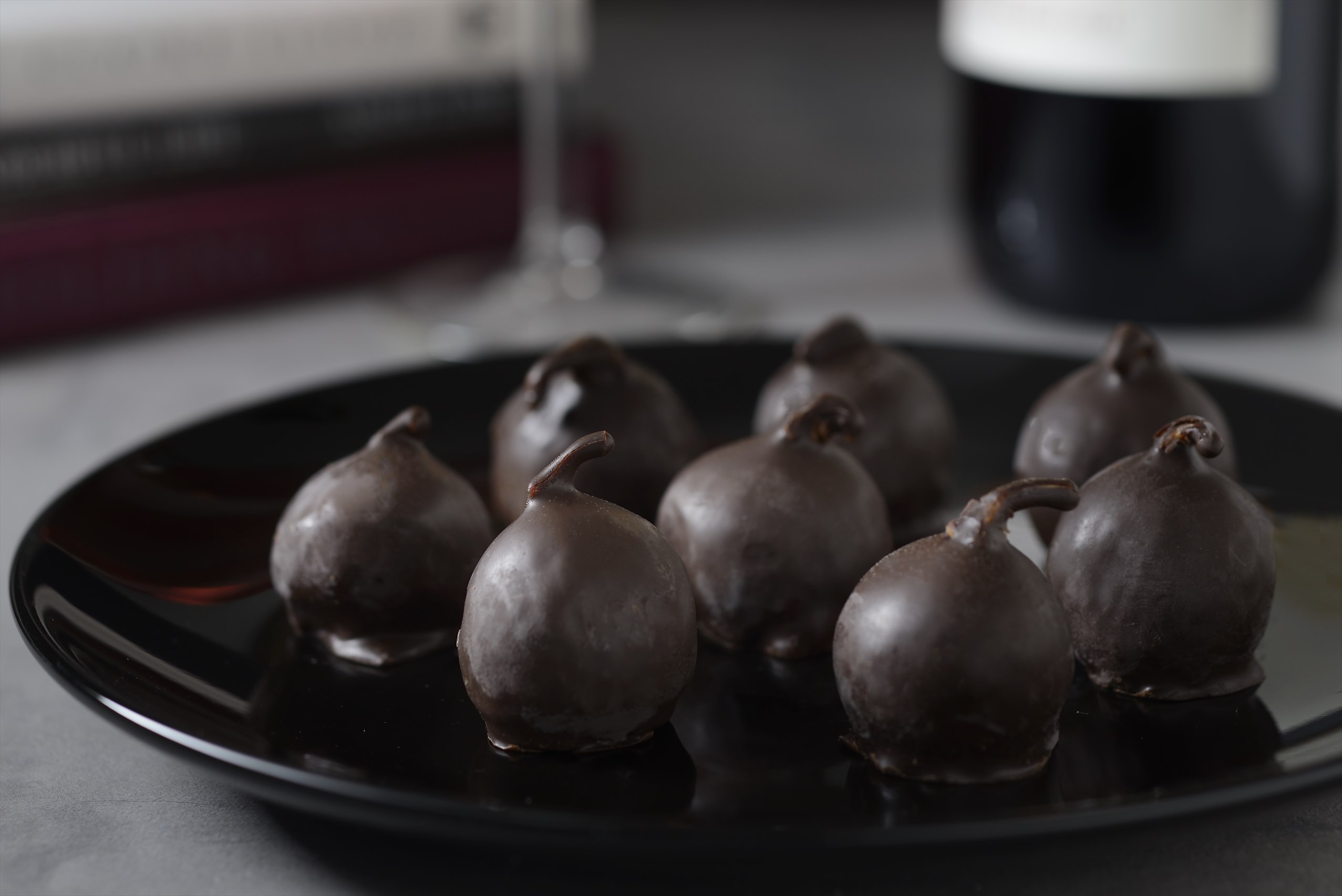 スペイン生まれのいちじくチョコ 冬季限定 ラビトスロワイヤル を今年も発売 ギフトにおすすめ クリスマス限定パッケージ の予約販売も開始 株式会社デルタインターナショナルのプレスリリース