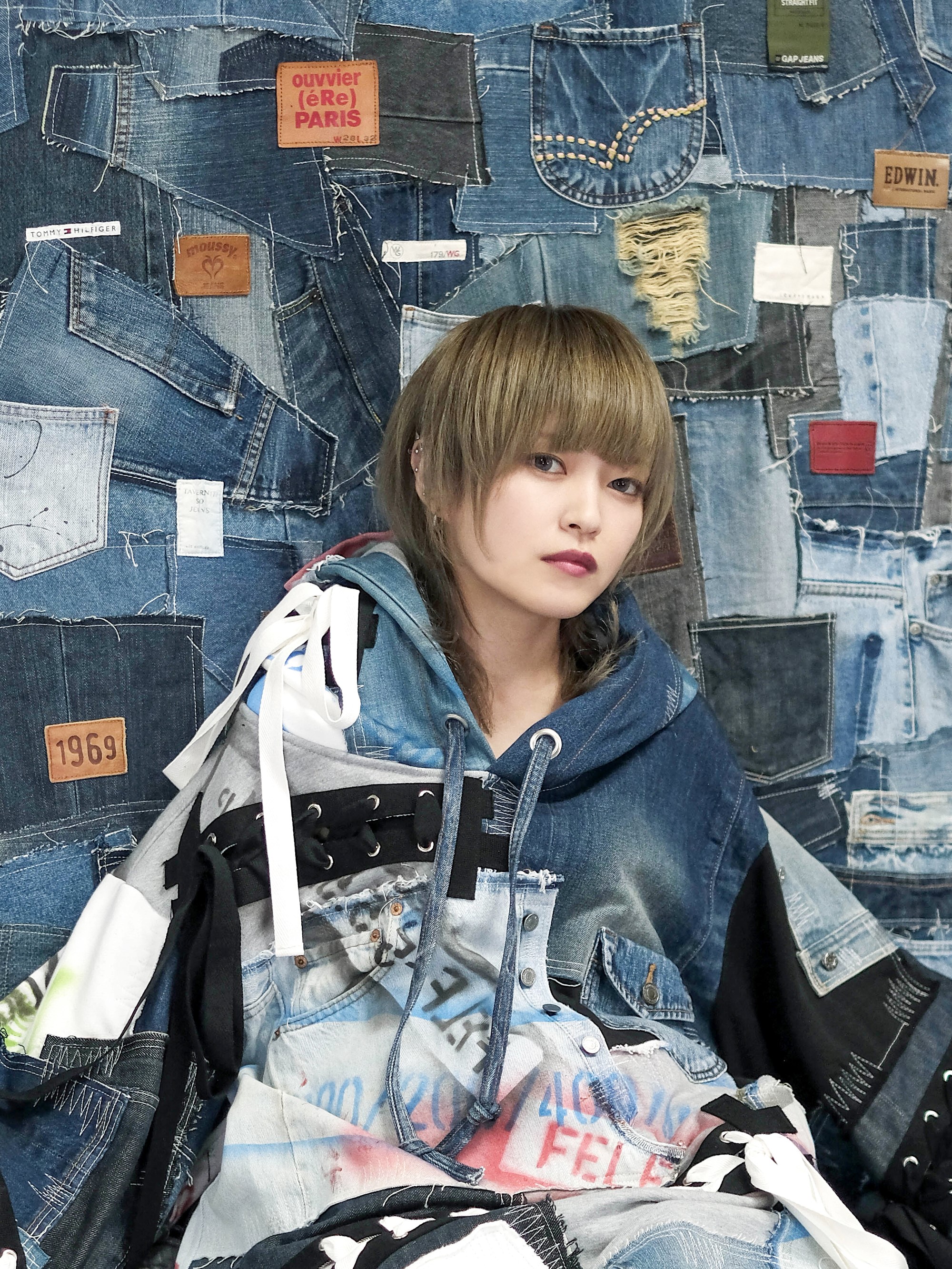 カノエラナ最新music Video セミ を公開 株式会社ハピネットのプレスリリース