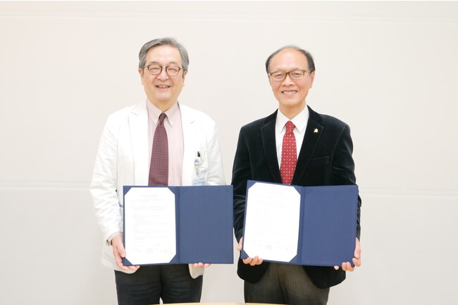 左：佐野武（がん研有明病院病院長）、右：平塚明（東京薬科大学学長）