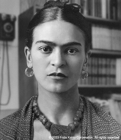 Kipling x Frida Kahlo Collection 発売 - 産経ニュース