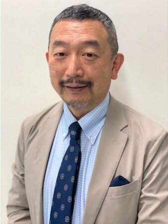 田中　秀治（医師　教授　医学博士）