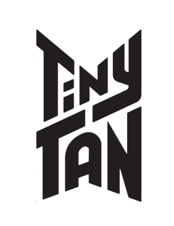 大人気アーティストBTSのキャラクター「TinyTAN」の公式グッズを展示