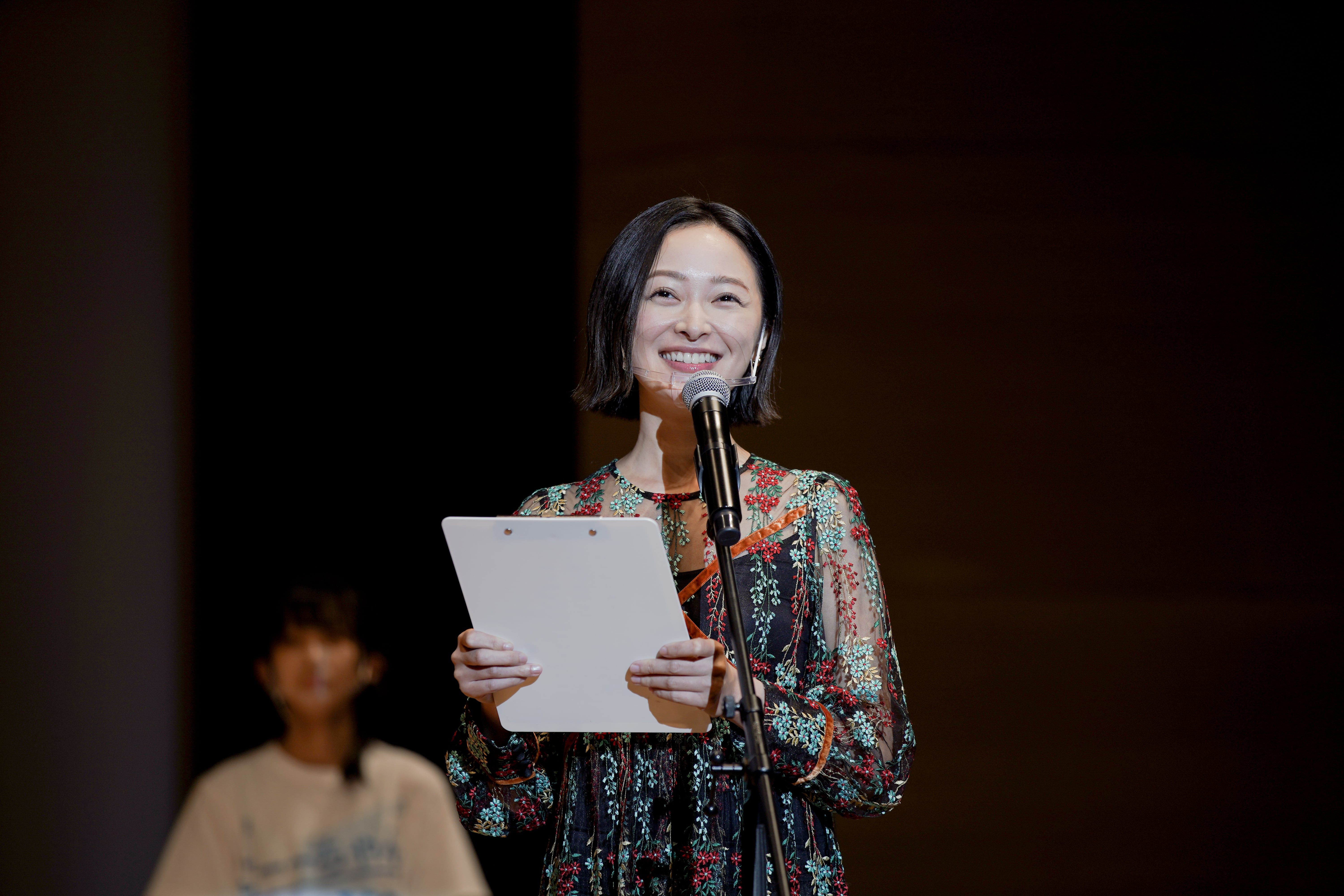 D31712 129 743690 12