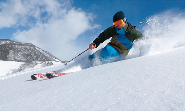 こどもと一緒に雪山に行こう 雪山デビューの軽減 Nsdキッズプログラム ６つのスキー場で小学生以下限定シーズン券を無料提供 日本スキー場 開発株式会社のプレスリリース