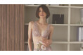 イタリアンランジェリーブランドのIntimissimi（インティミッシミ）、ベストセラーPRETTY FLOWERSから華やかな秋の新色が登場。