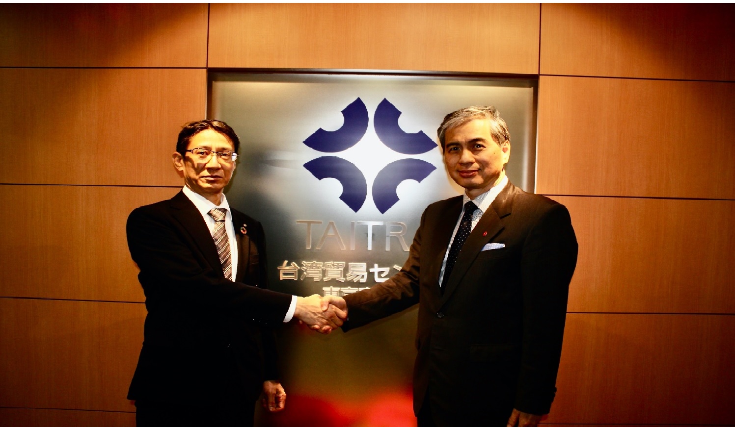 「　TAITRA台湾貿易センター　」　と　連携協定締結（国内金融機関との初連携！！）