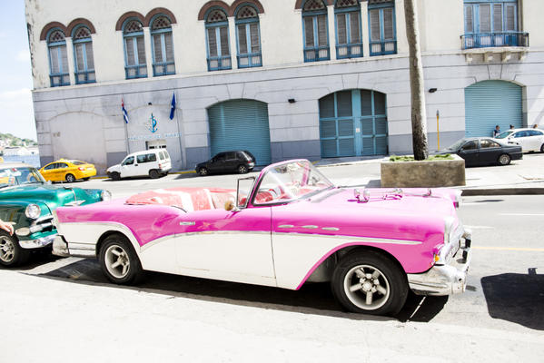 ハバナ市内のクラッシックカー