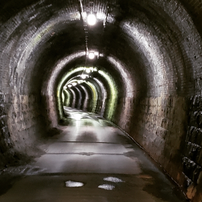 曲谷トンネル（イメージ）