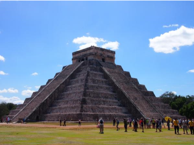 メキシコ古代文明(イメージ)・チチェン・イッツァ遺跡