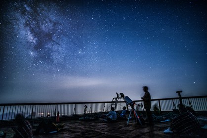 「源星かけ流し」雲仙妙見岳展望台で360度の満天の星空へ誘います